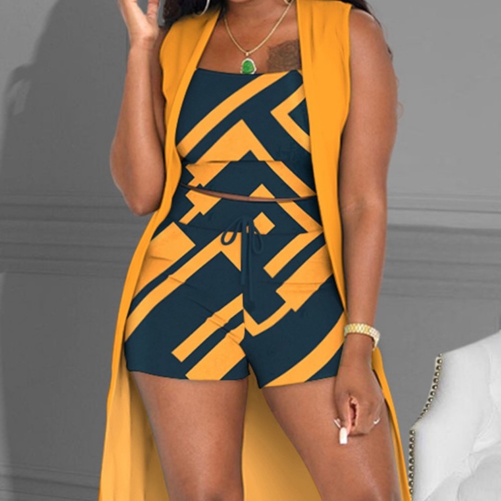 *SOLD* 3PCS Geo Print Crop Top & Shorts Set With Vest Coat